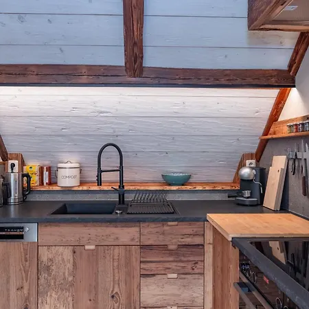 Hoefer - Auszeit Mit Weitblick Lawesen
